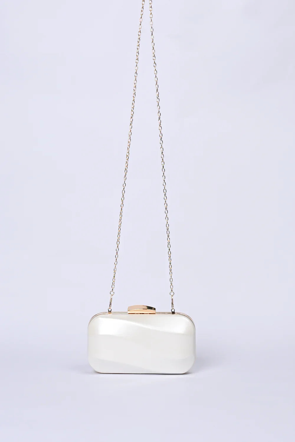 PATTERNED CLUTCH